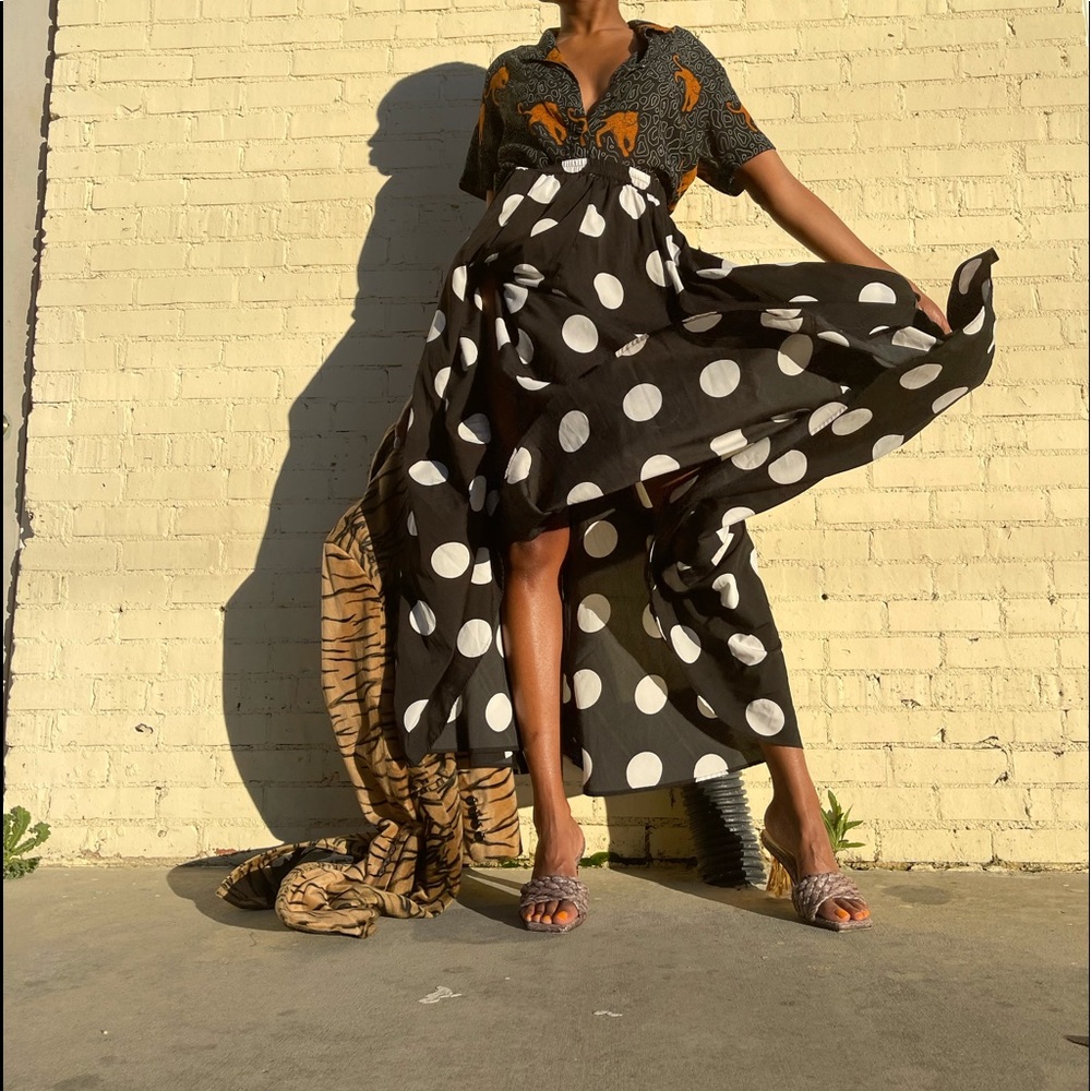 Floor length polka dot skirt perfect for Fall🍂